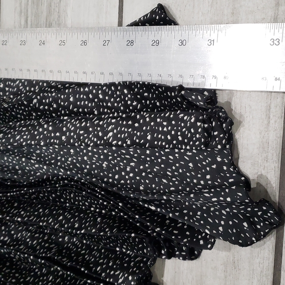 Zara pleated skirt. - Picture 6 of 6